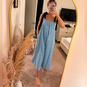 NEW! Anthropologie Blue Sleeveless Jumpsuit with Navy Tie Straps Women’s Small